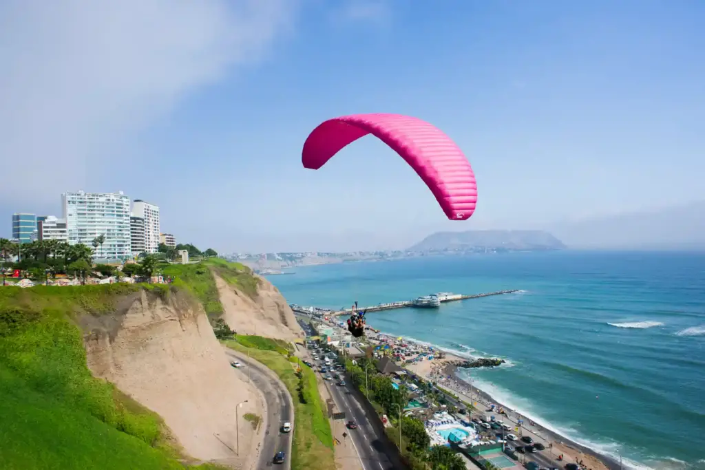 Parapente en Miraflores, Lima