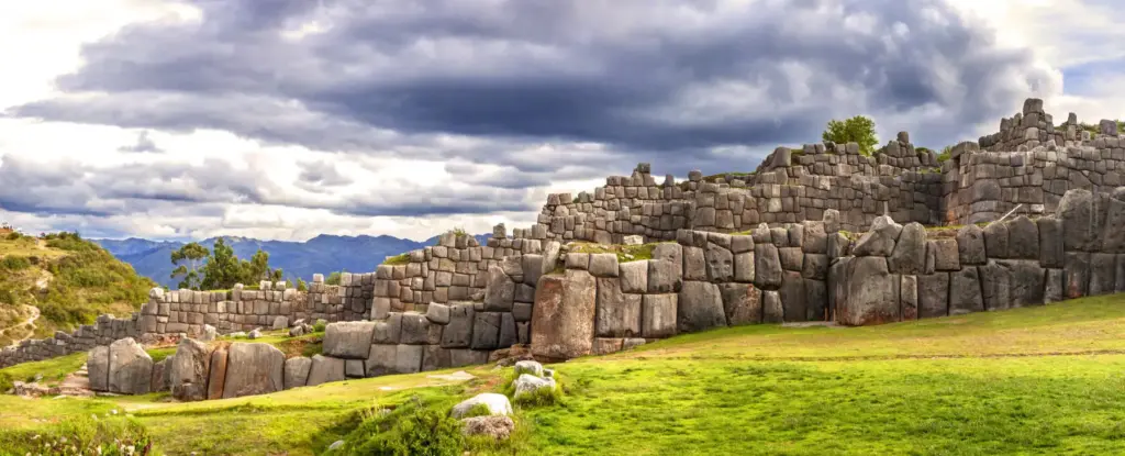 Sacsayhuamán