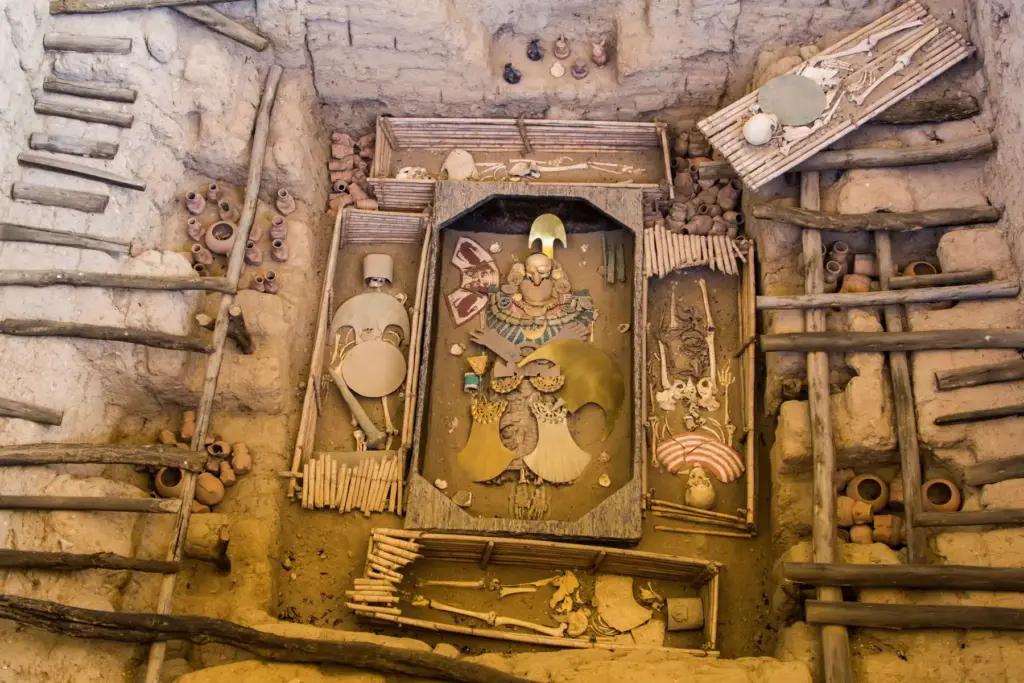 tumba del señor de sipan