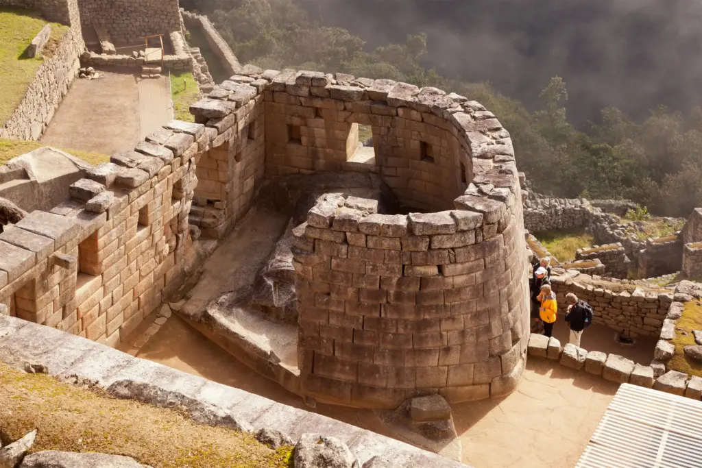 templo del sol en machu picchu